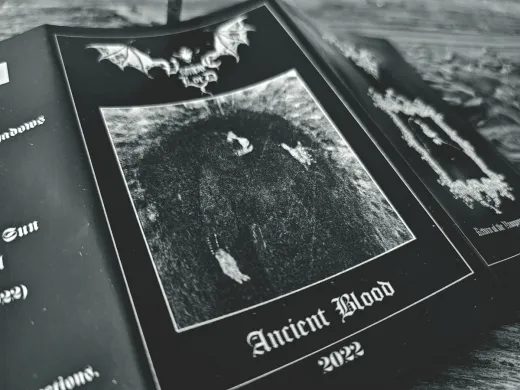 VAMPIRE LORD - Return of the Vampyric Shadows Tape Totensack &quote;Purple&quote;