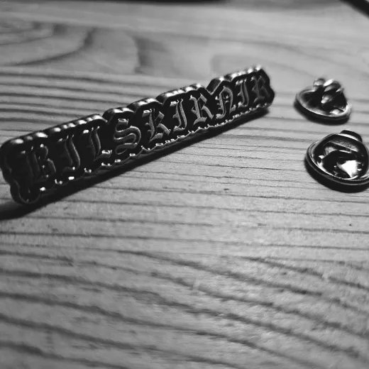 BILSKIRNIR - Metal Pin